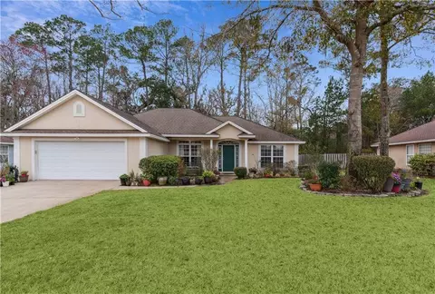 120 Country Walk Cir, Brunswick, GA 31525