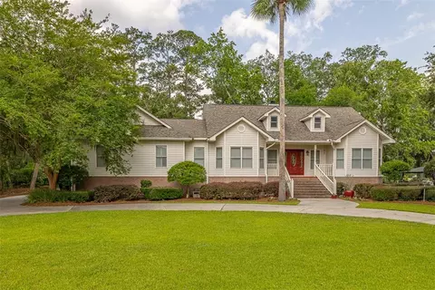 189 Harbor Pointe Dr, Brunswick, GA 31523