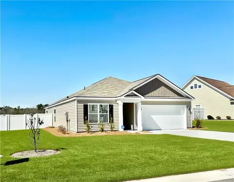 38 Autumns Wood Dr, Brunswick, GA 31525