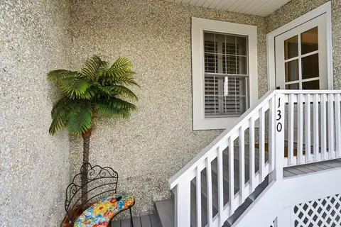 200 Salt Air Dr #130, Saint Simons Island, GA 31522