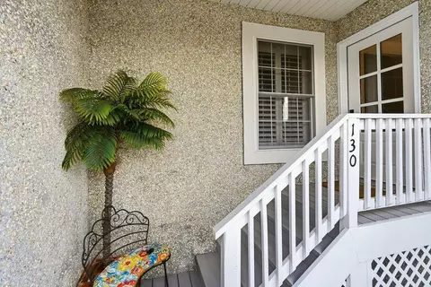 200 Salt Air Dr #130, Saint Simons Island, GA 31522