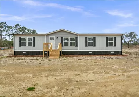 764 Gene Bland Rd, Jesup, GA 31545