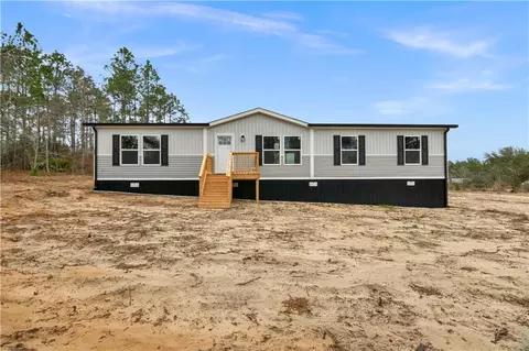 840 Gene Bland Rd, Jesup, GA 31545