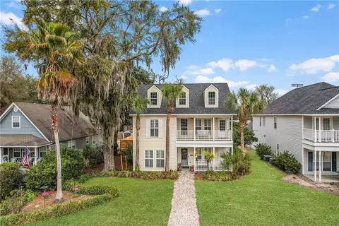 508 Fort King George Dr, Darien, GA 31305