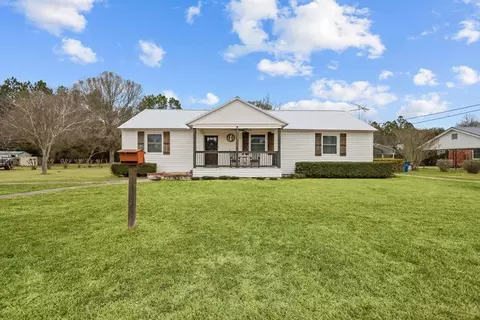 154 Avalon St, Nahunta, GA 31553