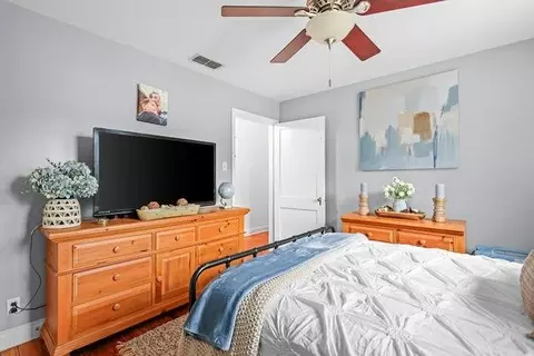 Bedroom - 154 Avalon St, Nahunta, GA 31553 photo 4 of 8