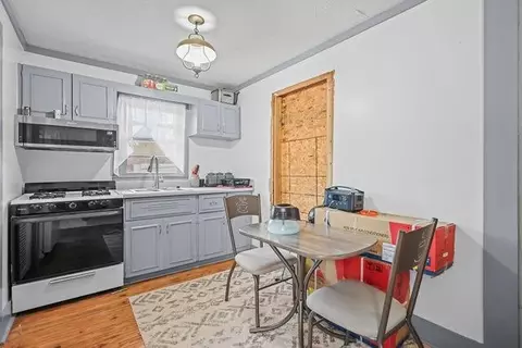 Kitchen - 154 Avalon St, Nahunta, GA 31553 photo 5 of 5