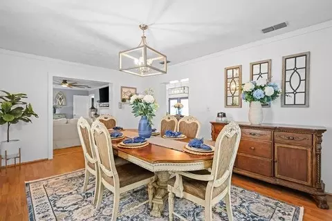 Dining - 154 Avalon St, Nahunta, GA 31553 photo 1 of 3