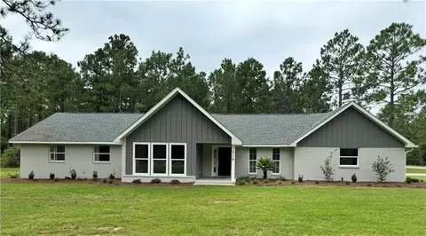 210 Sugarmaple St, Jesup, GA 31545