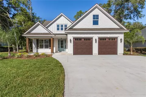 103 Maybird Dr, Kingsland, GA 31548