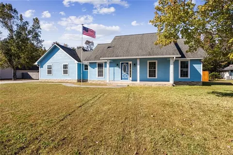 183 Rainbow Ln, Woodbine, GA 31569