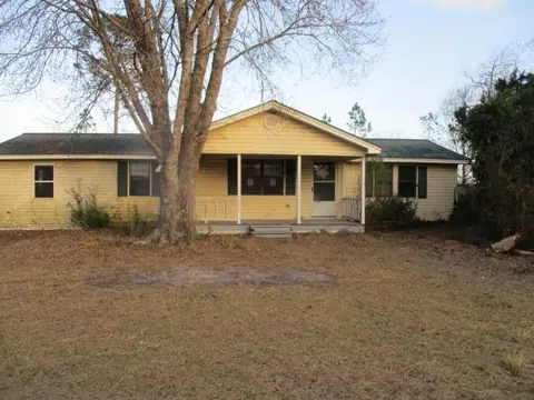 6434 Crews Community Rd, Folkston, GA 31537