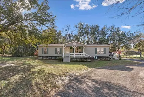 5135 Old Highway 259 Rd, Waynesville, GA 31566