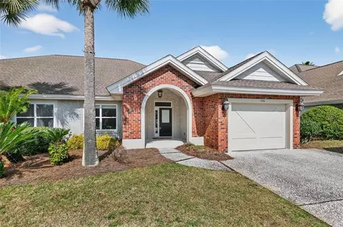 106 Coyote Ln, Brunswick, GA 31525