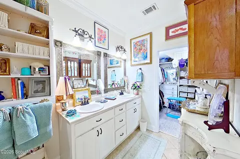 Bath - 3952 Golfview Dr, Blackshear, GA 31516 photo 9 of 12