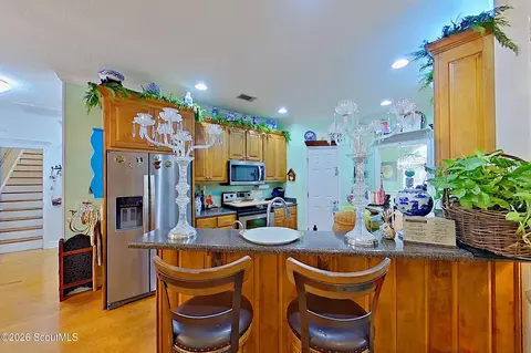 Kitchen - 3952 Golfview Dr, Blackshear, GA 31516 photo 5 of 8