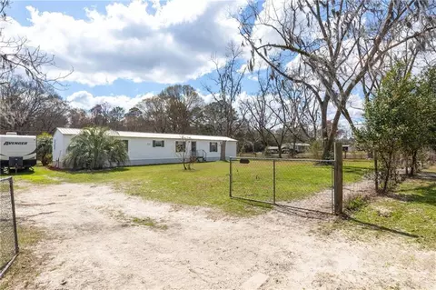 3547 Chapel Ln, Blackshear, GA 31516