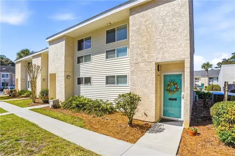 1000 Mallery Street Ext #J77, Saint Simons Island, GA 31522