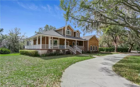 217 Settlers Rd, Saint Simons Island, GA 31522