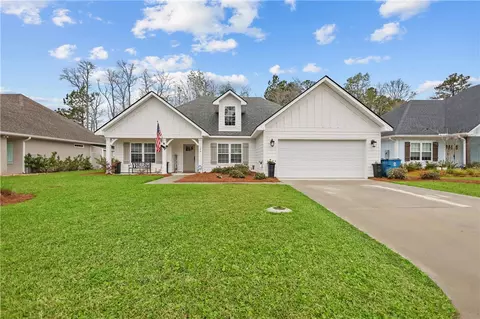 108 Hudson Trl, Brunswick, GA 31523