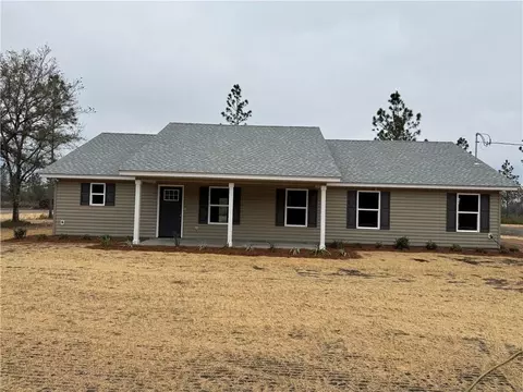 17896 Post Rd S, Waynesville, GA 31566