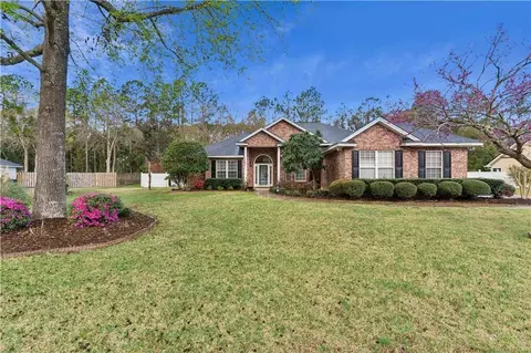 118 Eagle Crest Dr, Brunswick, GA 31525