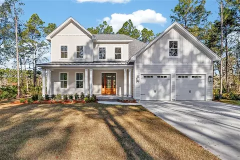 39 Oak Grove Ct, Waverly, GA 31565