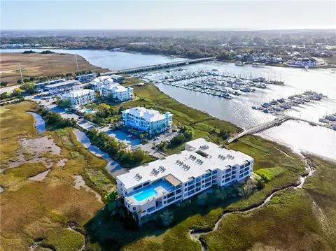 1 Marina Dr #309AB, Saint Simons Island, GA 31522
