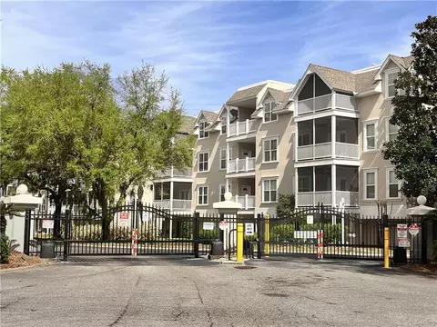 156 Shady Brook Cir #200, Saint Simons Island, GA 31522