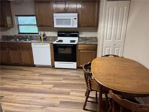 828 Knox St, Nahunta, GA 31553 photo 7