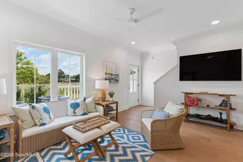 16 Moss Pointe Ln, Saint Simons Island, GA 31522