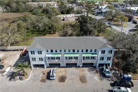 16 Moss Pointe Ln, Saint Simons Island, GA 31522