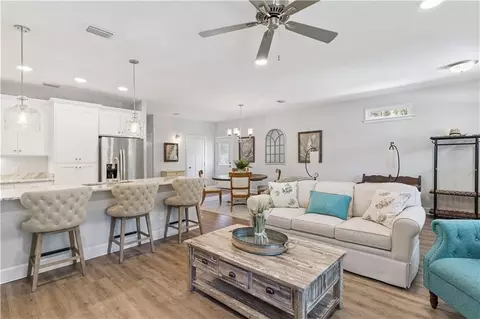 300 Second St E #E, Darien, GA 31305 photo 8