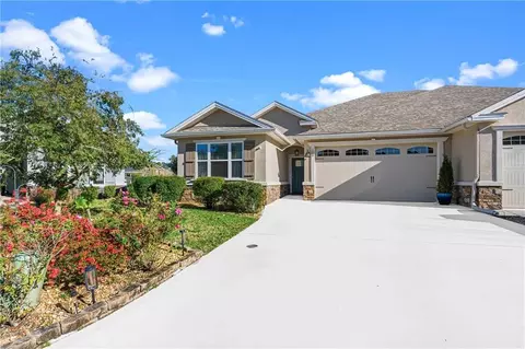 129 Thomas Ct, Kingsland, GA 31548