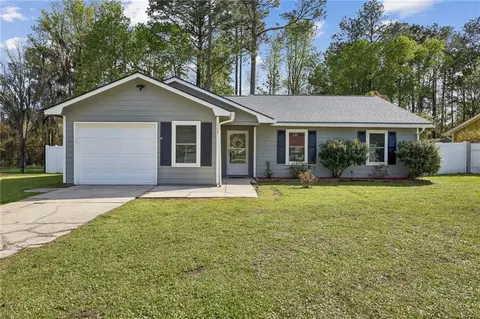 117 Colony Pines Dr, Kingsland, GA 31548