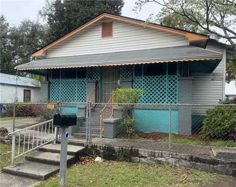 1923 Wolfe St, Brunswick, GA 31520