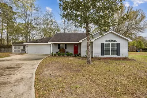 96 Gabby St, Folkston, GA 31537