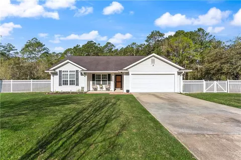 1746 Redfish Dr SE, Darien, GA 31305