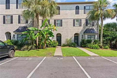 1035 Beachview Dr # 19, Saint Simons Island, GA 31522