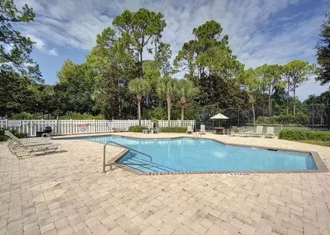 2513 Demere Rd #8, Saint Simons Island, GA 31522