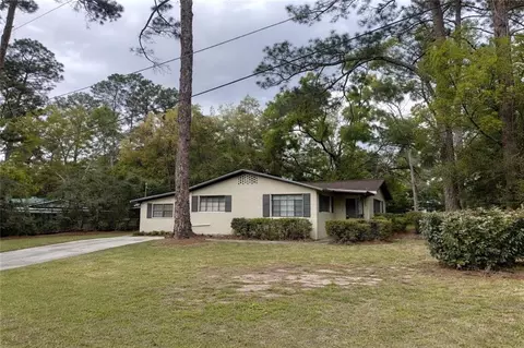 606 Poplar St, Waycross, GA 31501