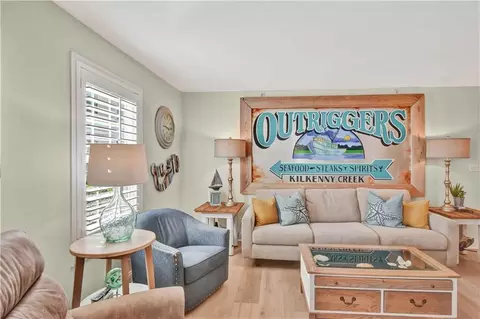 207 W Island Square Dr #207, Saint Simons Island, GA 31522