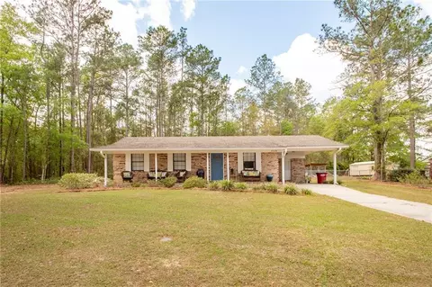 948 Azalea St, Blackshear, GA 31516
