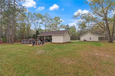 Exterior - 46 Christopher Cir, Nahunta, GA 31553 photo 3 of 5