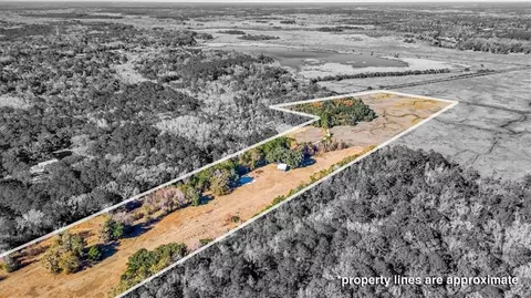 580 Old Gress Island Rd, Midway, GA 31320