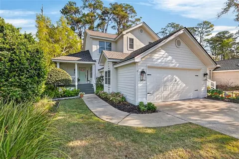 101 N Cottages Dr, Saint Simons Island, GA 31522