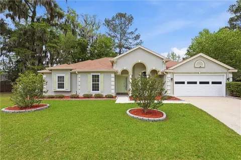 406 Cambridge Ct, Hinesville, GA 31313