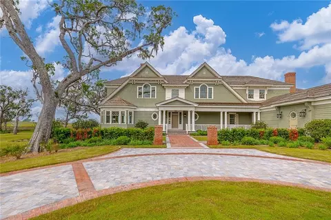 Exterior - 144 Point Ln, Saint Simons Island, GA 31522 photo 9 of 33