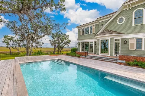 Exterior - 144 Point Ln, Saint Simons Island, GA 31522 photo 33 of 33