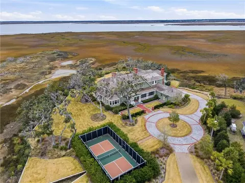 Exterior - 144 Point Ln, Saint Simons Island, GA 31522 photo 30 of 33